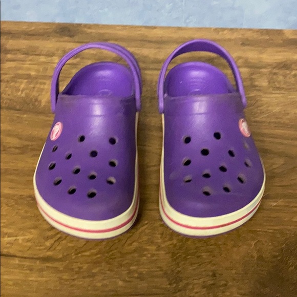 purple crocs size 11